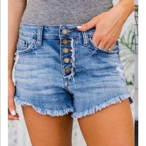 Days in the sun shorts